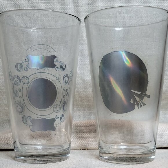 Doctor Who BBC - Set of Two Glasses - 2018 - Picture 8 of 9